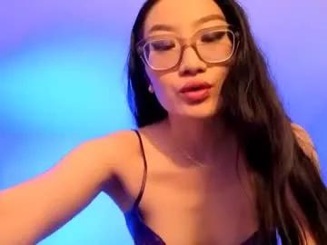 aliciaz3 on Chaturbate