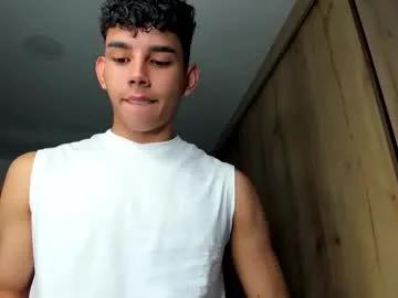 andrew_twink18 on Chaturbate