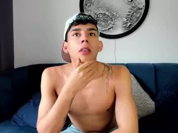 andrew_twink18 on Chaturbate