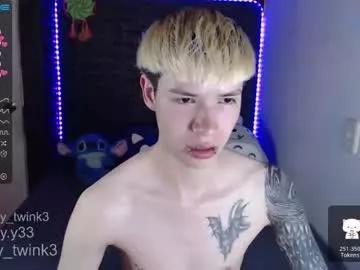 andy_twiink on Chaturbate