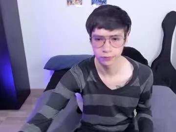 andy_twiink on Chaturbate