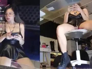 angelinasia on Chaturbate