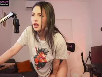 annieguzman_ on Chaturbate