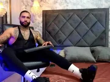 apolo_rousse on Chaturbate