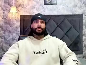 apolo_rousse on Chaturbate