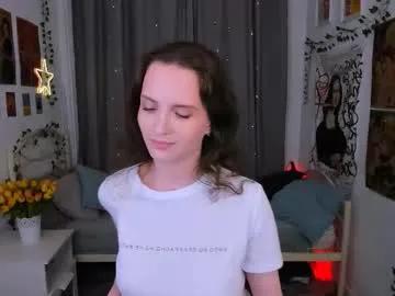 ariadna_s on Chaturbate