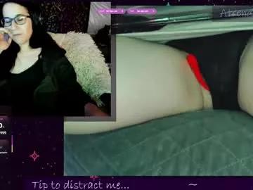 atrena on Chaturbate
