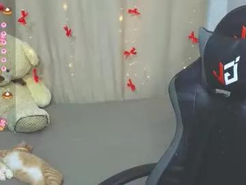 barbieee_doll — GOAL: TIP ME, BITCH [1004 tokens remaining] Welcome to my room! Subscribe please! #blonde #natural #new #teen #bigboobs