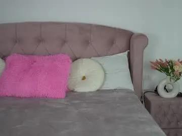 bella_blonda on Chaturbate