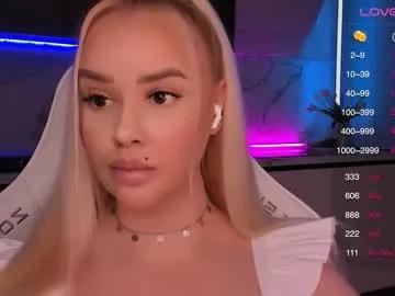 Freechat blond_diamond on Chaturbate