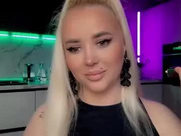 Freechat blond_diamond on Chaturbate