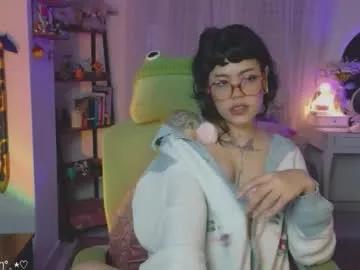 Freechat blushing_nymph on Chaturbate