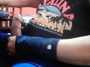 bondomorales on Chaturbate