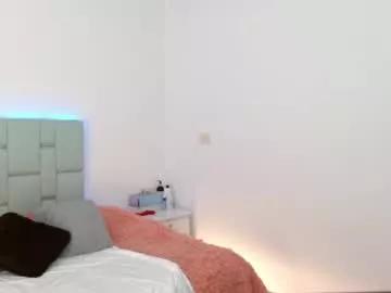 Freechat cailyn_briona on Chaturbate