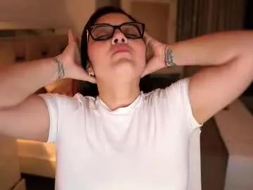 camila_buitrago — NAKED TOTAL FOR 5 MIN [250 tokens left] #BEER #BRACES #LATINA #TEEN #