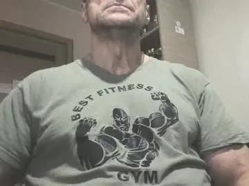 carin_the_body on Chaturbate