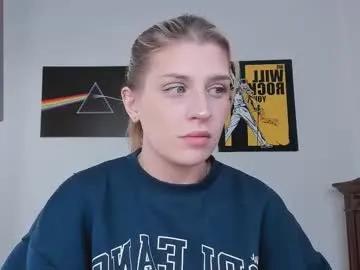 Freechat cassieholland on Chaturbate