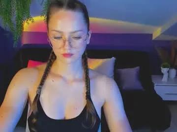 Freechat celinecharm_ on Chaturbate