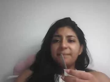Freechat cloe_small08 on Chaturbate