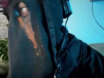 Freechat cos_operator on Chaturbate