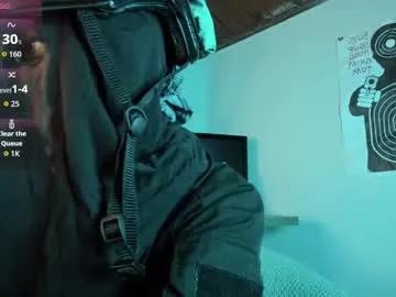 Freechat cos_operator on Chaturbate