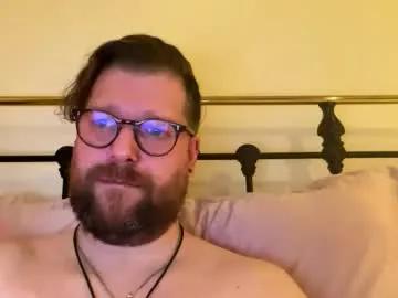 crouchendtiger on Chaturbate