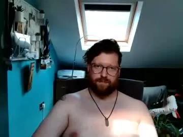 crouchendtiger on Chaturbate