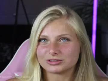 crystal_blond on Chaturbate