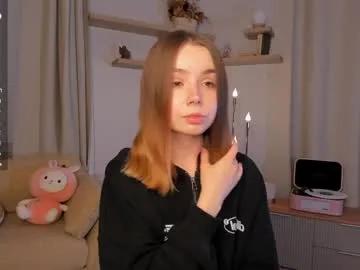 Freechat darklycurious on Chaturbate