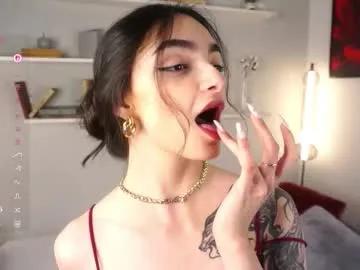 do_you_luv_me on Chaturbate