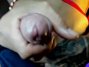 Freechat dominiofit on Chaturbate