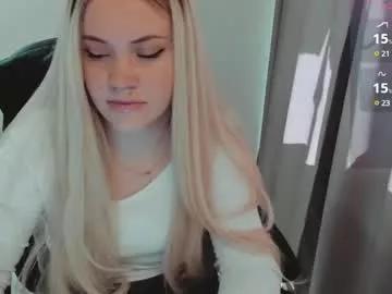 Freechat elia_ on Chaturbate