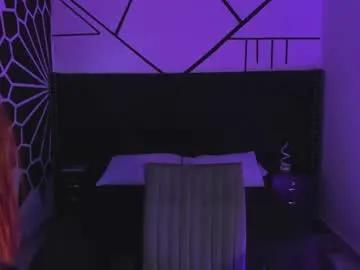 emilyevanss1_ on Chaturbate