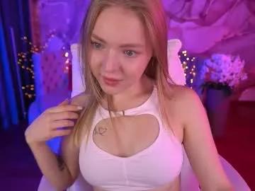 Freechat emilysunshines on Chaturbate