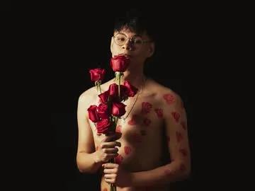 estmonnn on Chaturbate