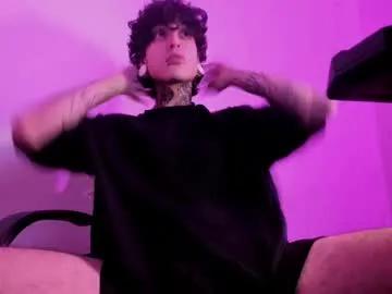 ethan_sykes on Chaturbate