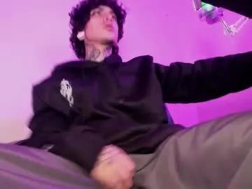 ethan_sykes on Chaturbate