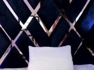 eva_loretti on Chaturbate