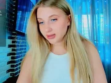 evacadooo on Chaturbate