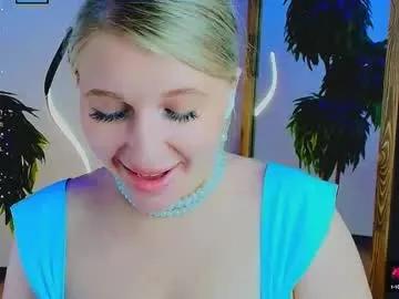 evacadooo on Chaturbate