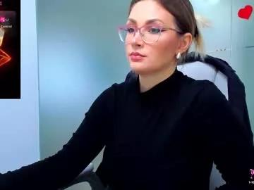 Freechat evelyne_rose on Chaturbate