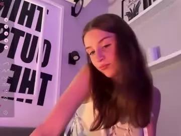 Away evie_may on Chaturbate