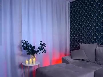 Freechat felissiany on Chaturbate