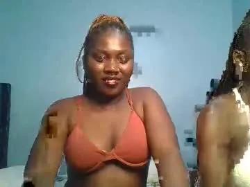 fine_melanie on Chaturbate