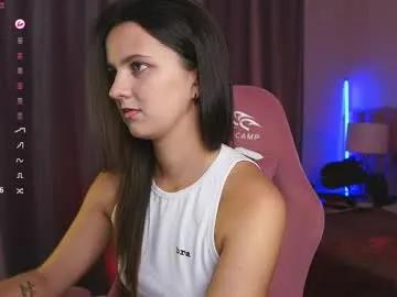 fluffy_waffles on Chaturbate