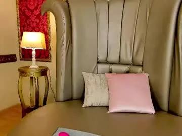 frecklesofcolors_ on Chaturbate