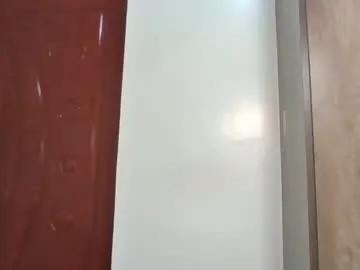 glossybae on Chaturbate