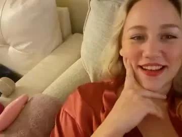 goddessmayvn on Chaturbate