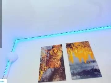 Freechat goldenhugecocktss on Chaturbate