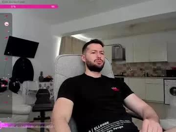 hard_chriss on Chaturbate